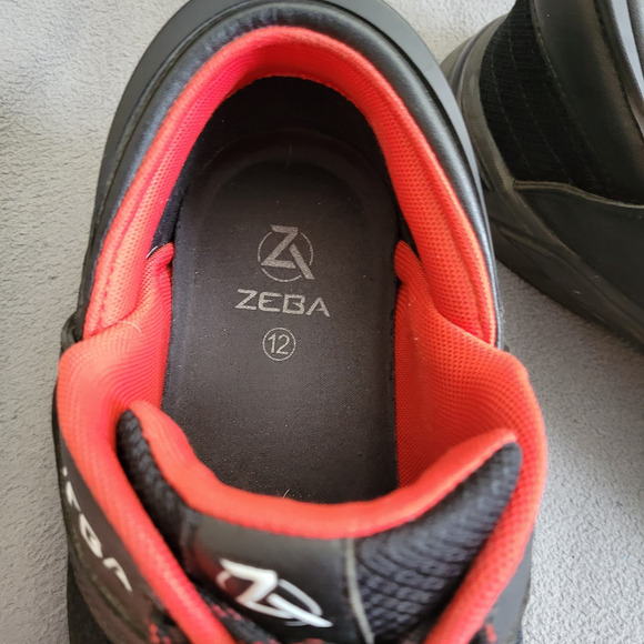 COSMIC BLACK ZEBA Sneaker Shoes Mens Size 12 Hands Free Slip On Tie Once Red - Picture 7 of 11